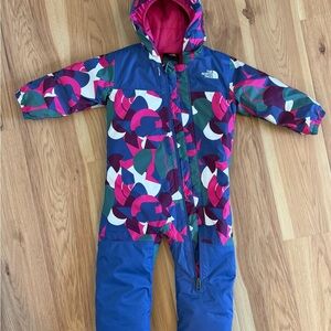 North Face Girls Freedom Insulated Snowsuit / Bunting